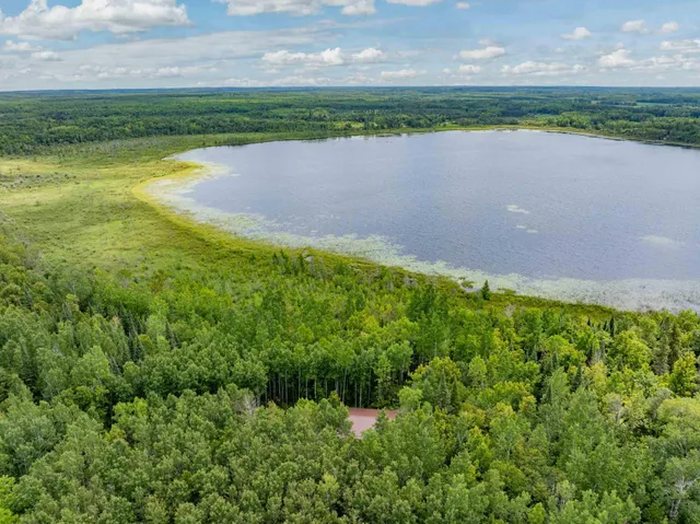 $204,000 | 67488 Busties Lake Access, Effie, MN 56639