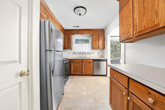 2019 Union Road, Unit D Gastonia, NC 28054 - Photo 8 of 26 Gallery Image 8