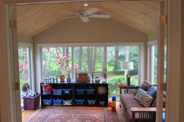 39 Walker Road Manchester, MA 01944 - Photo 3 of 10 Gallery Image 3