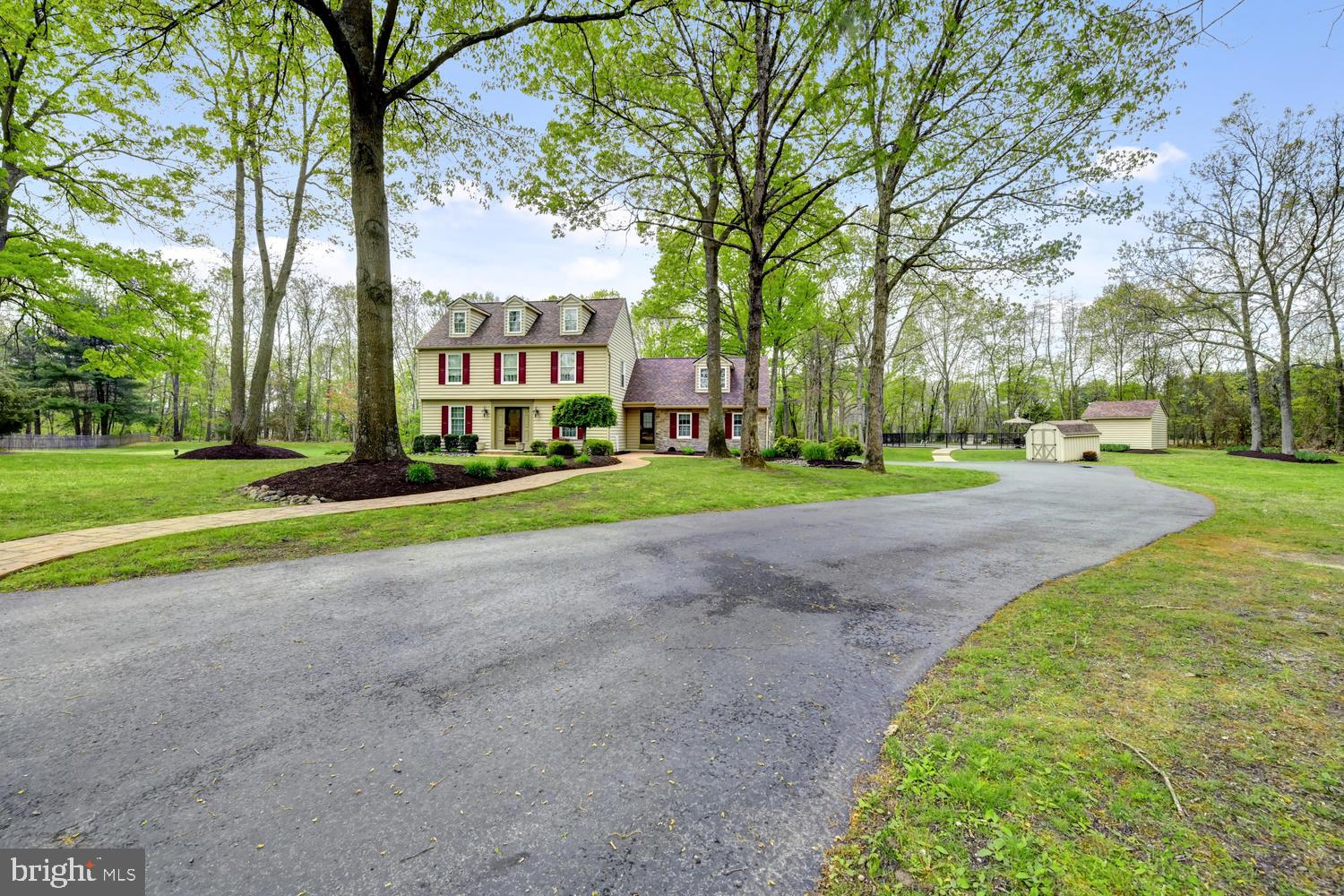 4 Colonial Court Tabernacle, NJ 08088 - Photo 2 of 34 Front View