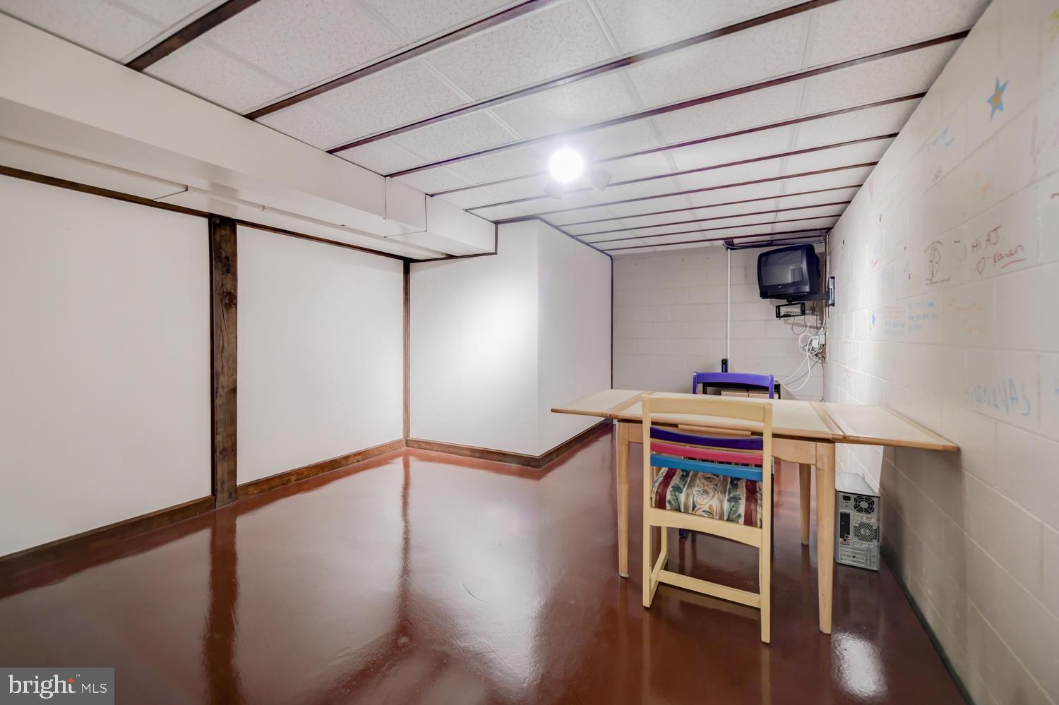 4 Colonial Court Tabernacle, NJ 08088 - Photo 26 of 34 Finished Basement