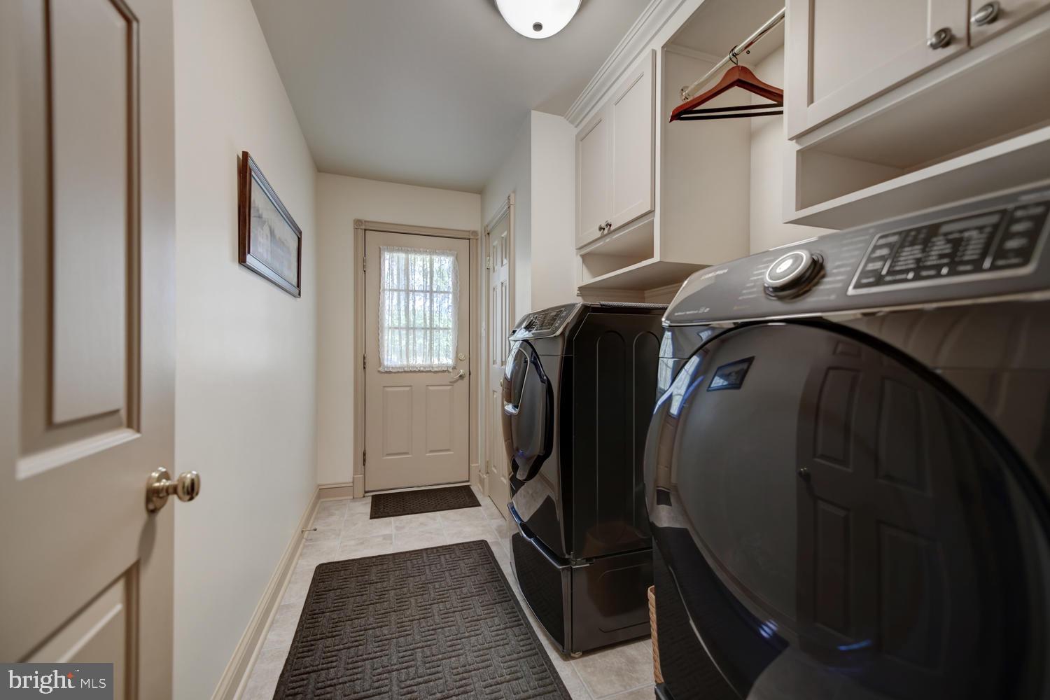 4 Colonial Court Tabernacle, NJ 08088 - Photo 27 of 34 Laundry Room