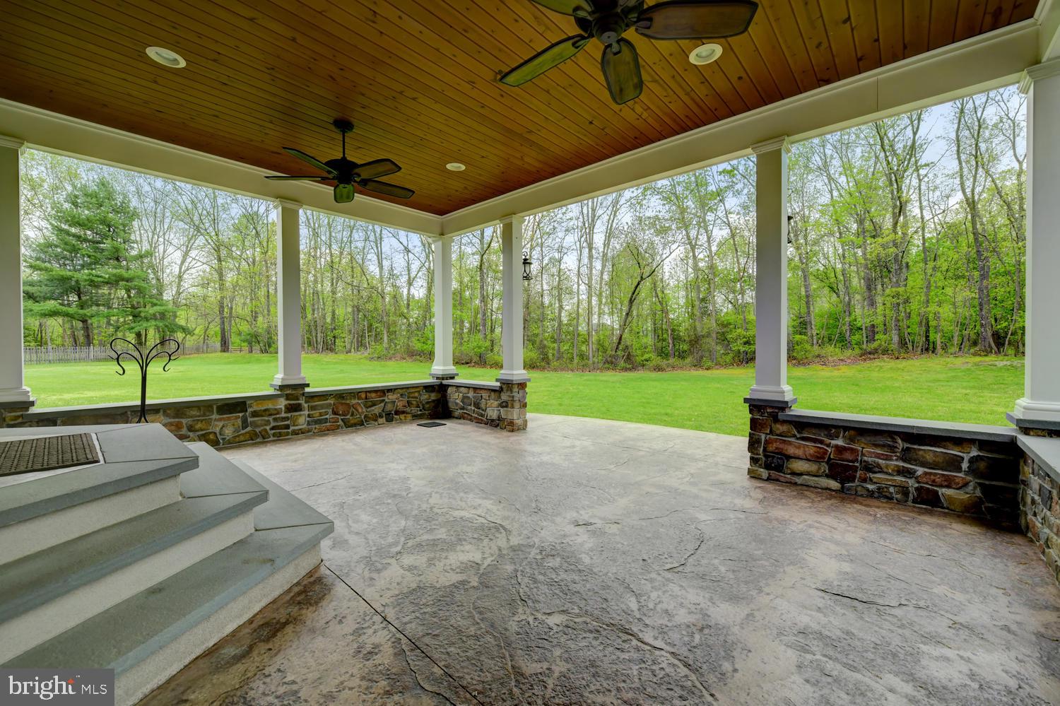 4 Colonial Court Tabernacle, NJ 08088 - Photo 28 of 34 Patio