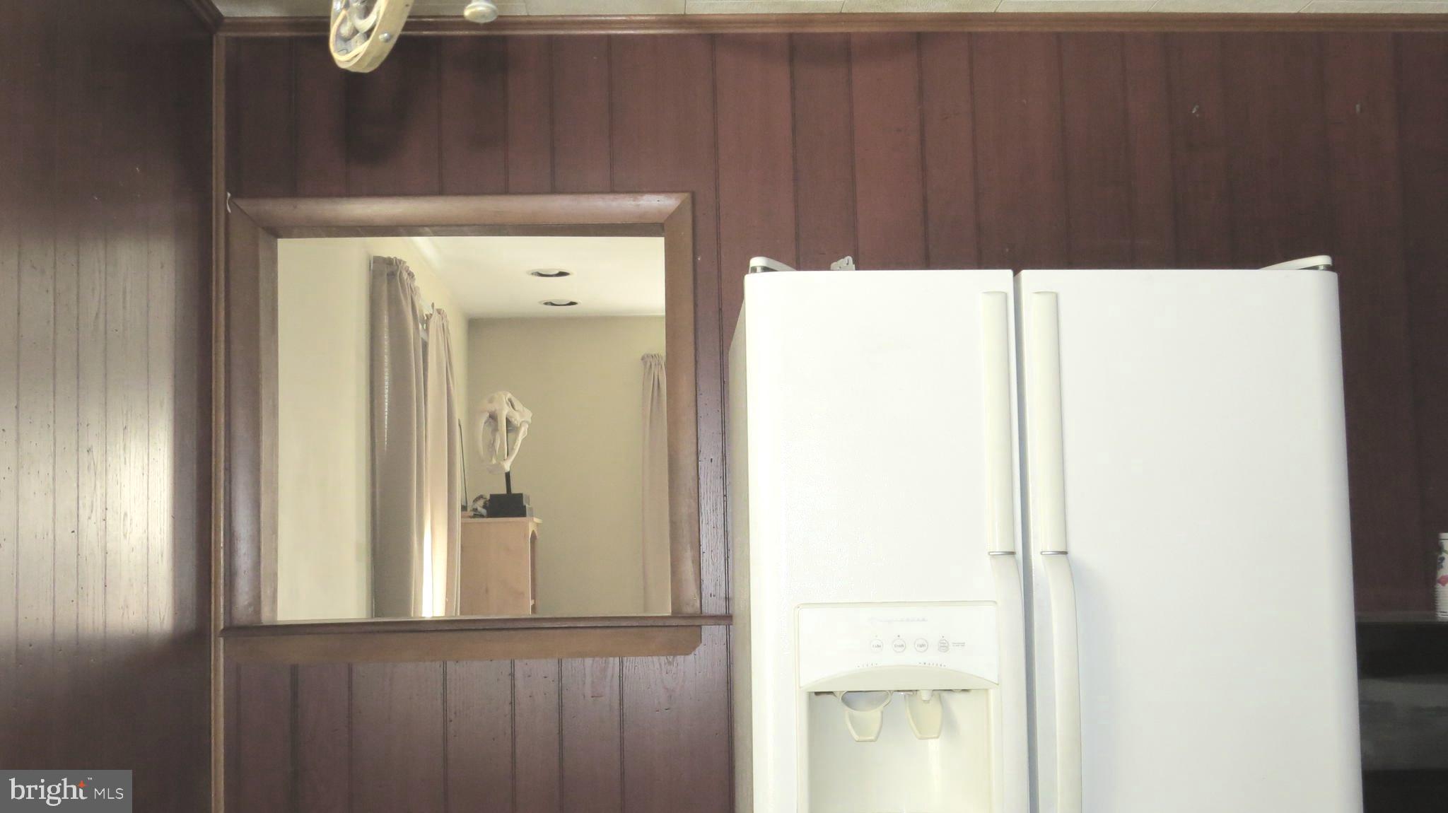 7608 Gum Road Dundalk, MD 21222 - Photo 29 of 46 Pass through to living room
