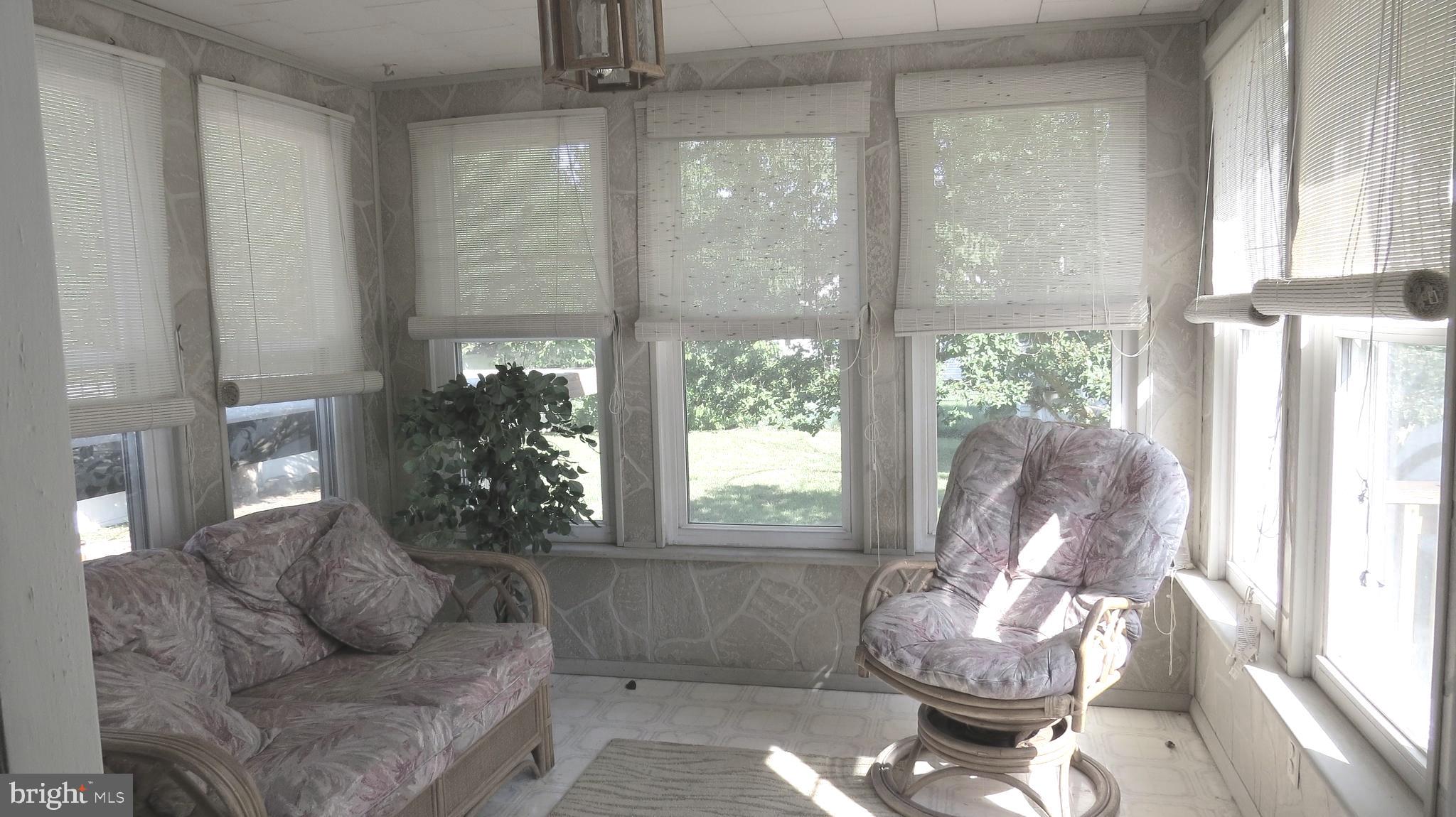 7608 Gum Road Dundalk, MD 21222 - Photo 6 of 46 Sun room