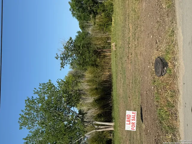 $39,900 | 1318 North San Marcos Street, Seguin, TX 78155