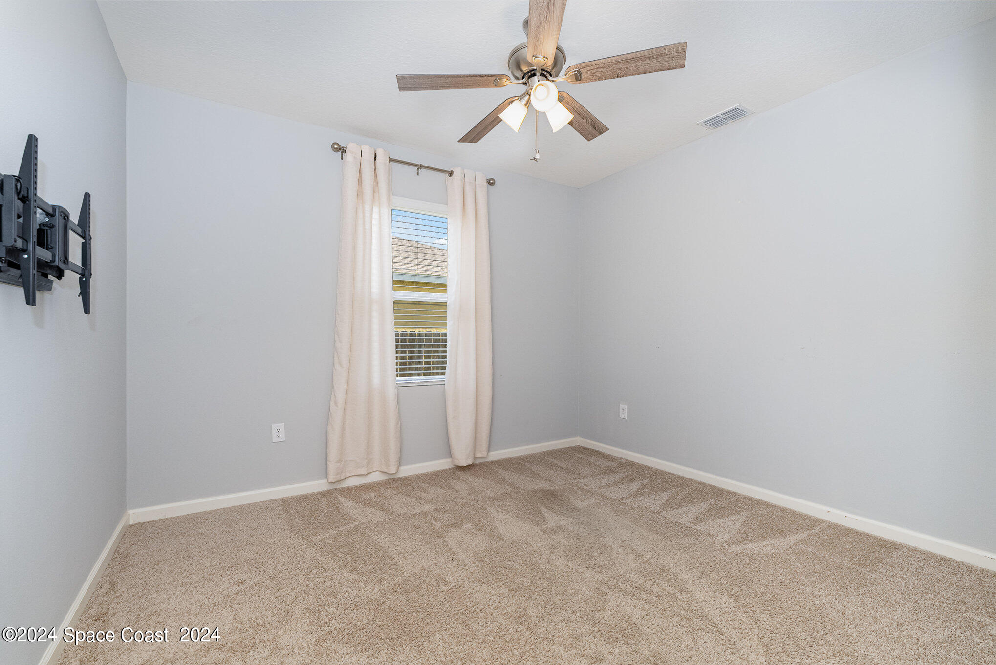 2277 Gascon Road Southwest Palm Bay, FL 32908 - Photo 22 of 28 022_dsc04496-edit
