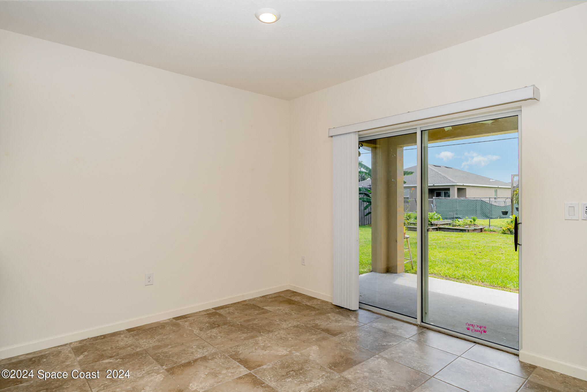 2277 Gascon Road Southwest Palm Bay, FL 32908 - Photo 8 of 28 009_dsc04511-edit
