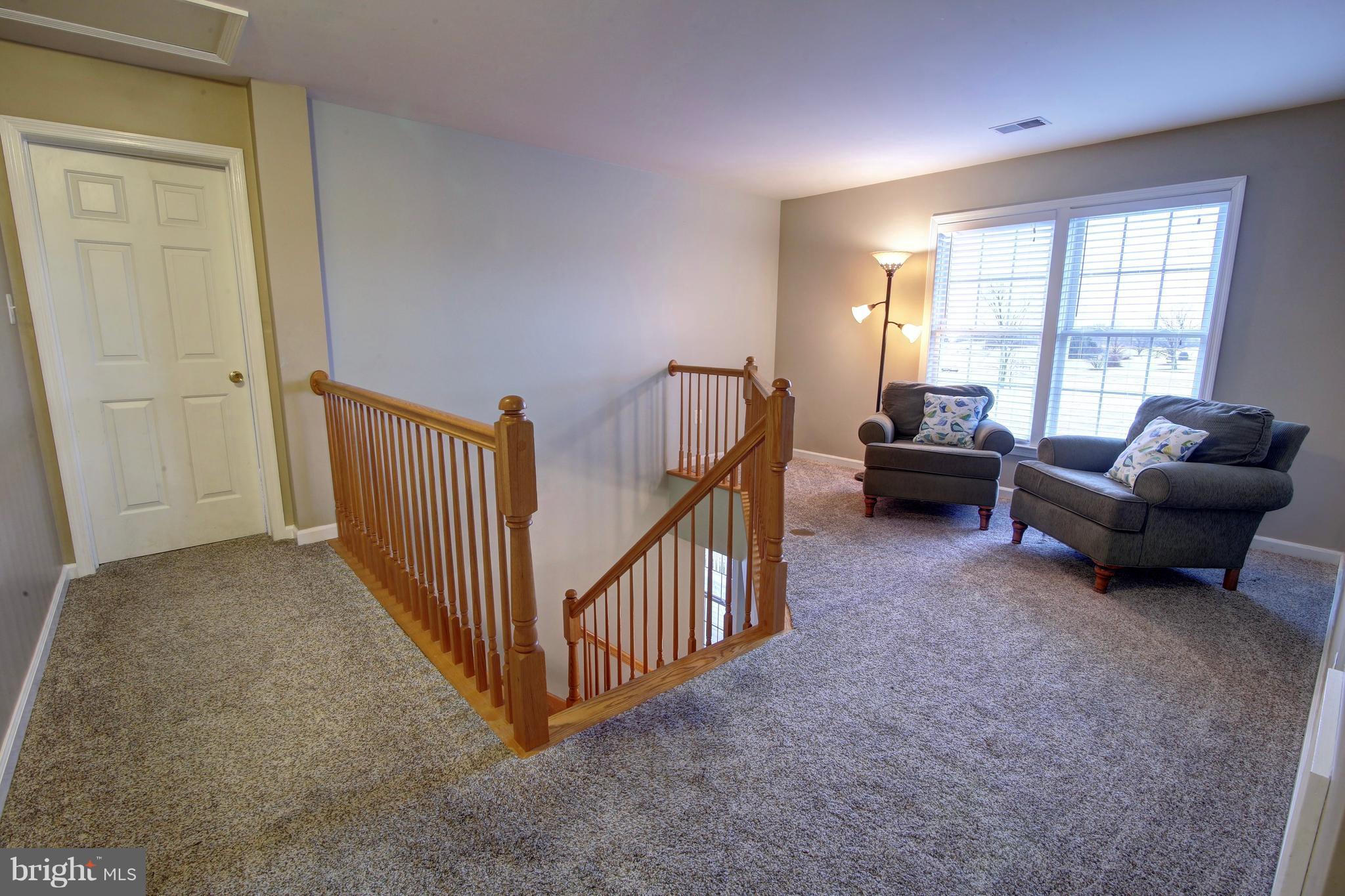42396 Spinks Ferry Road Leesburg, VA 20176 - Photo 13 of 30 Landing
