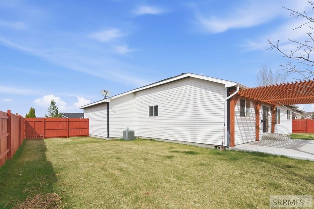 3894 East Elm Lane Rigby, ID 83442 - Photo 23 of 26