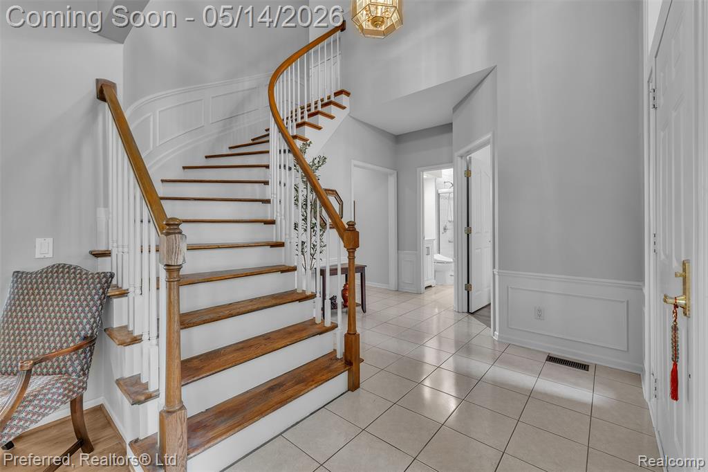 47046 Eastbourne Road Canton, MI 48188 - Photo 11 of 65