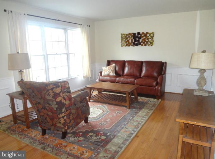 101 Roland Place Bel Air, MD 21014 - Photo 5 of 12 Living Room