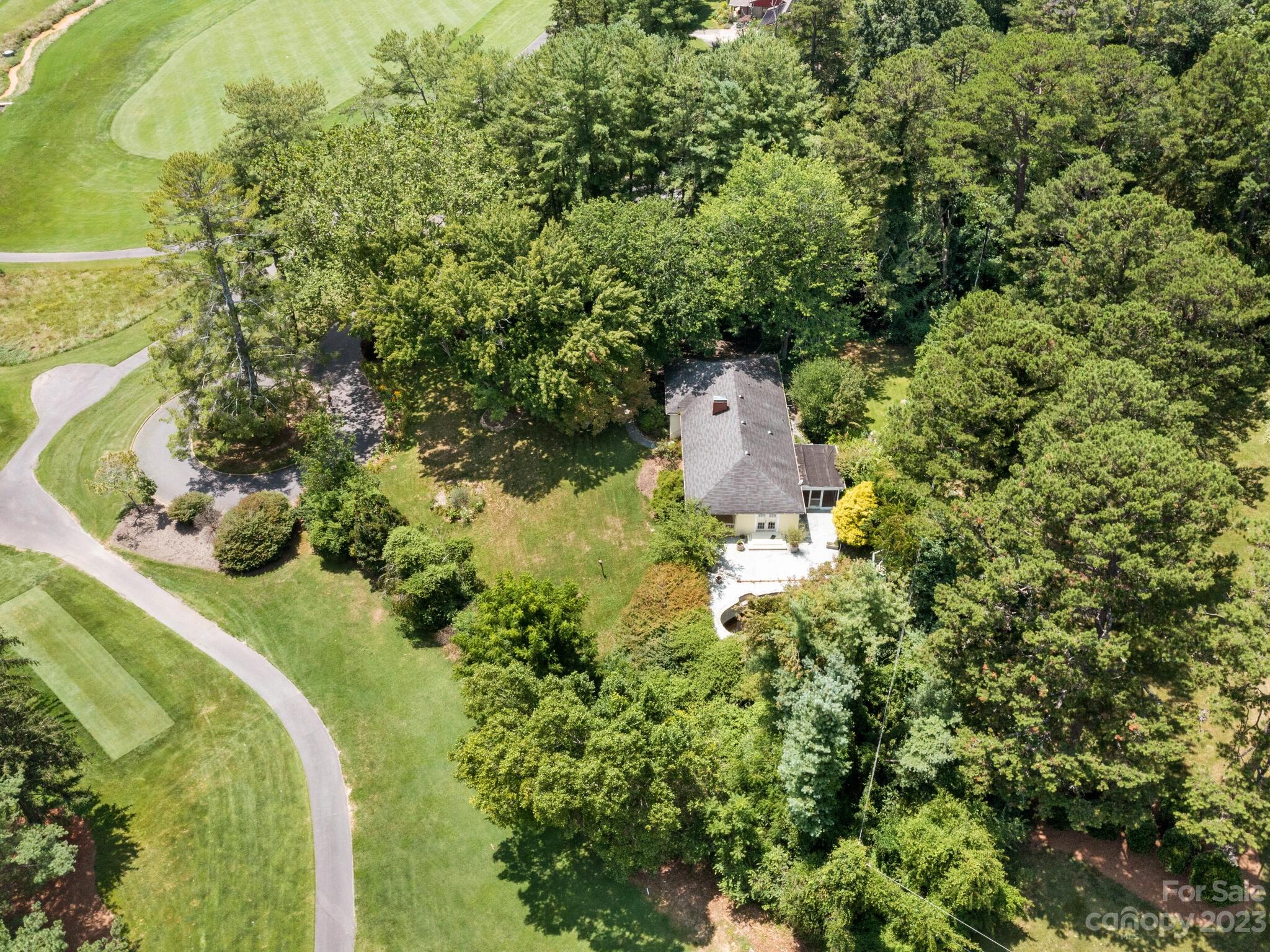 98 Fairway Road Asheville, NC 28804 - Photo 3 of 39 Gallery Image 3