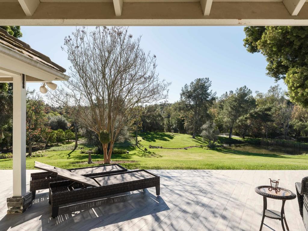 9 Country Glen Road Fallbrook, CA 92028 - Photo 18 of 74