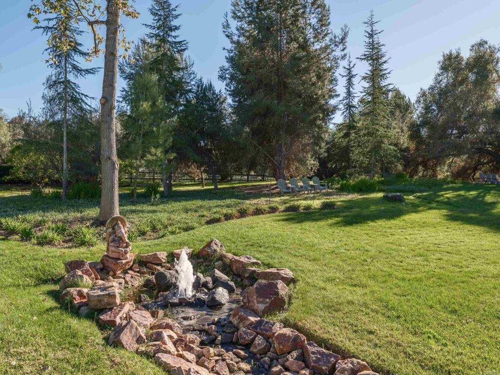9 Country Glen Road Fallbrook, CA 92028 - Photo 37 of 74