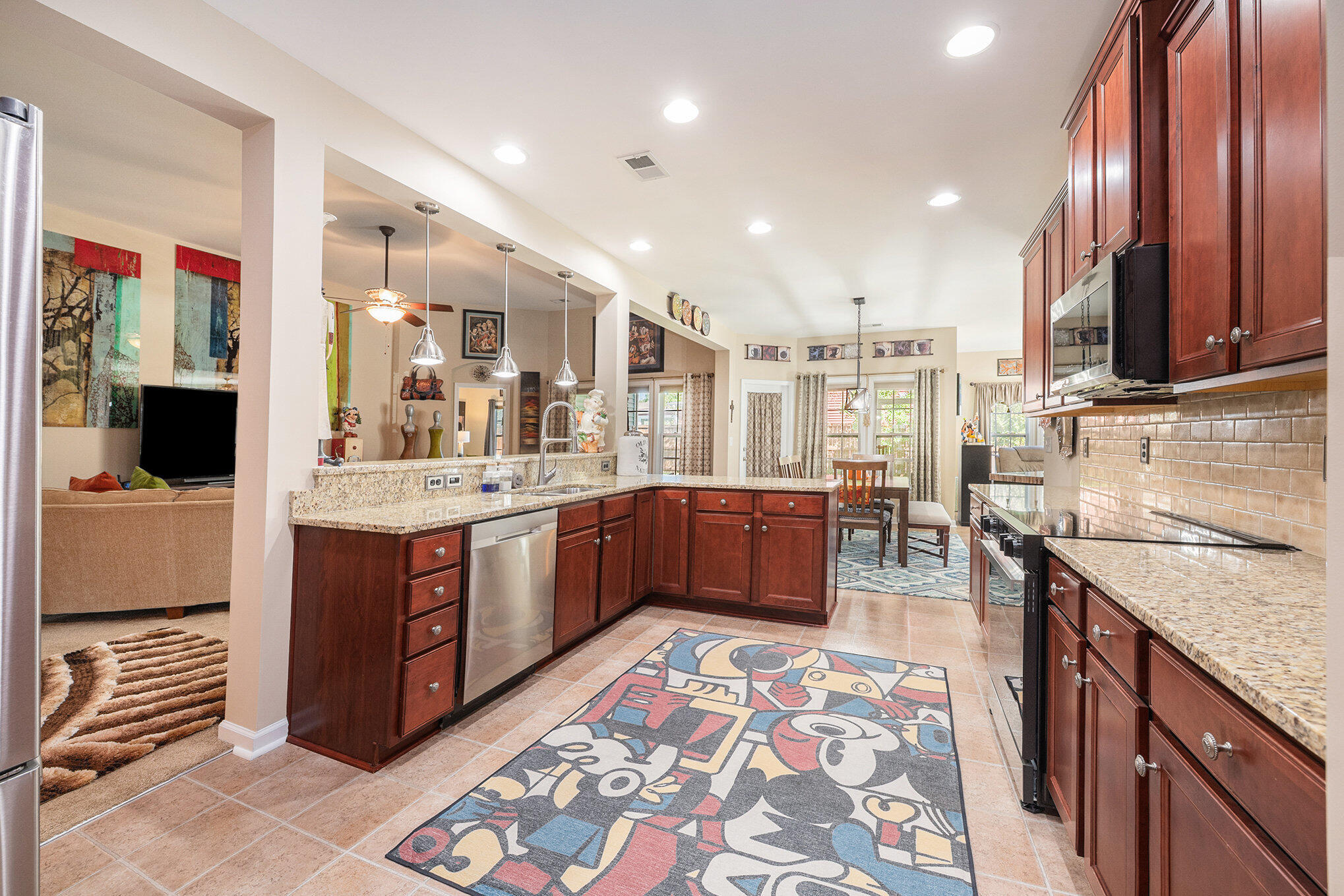 8438 Middle River Way North Charleston, SC 29420 - Photo 19 of 40 020_file_470