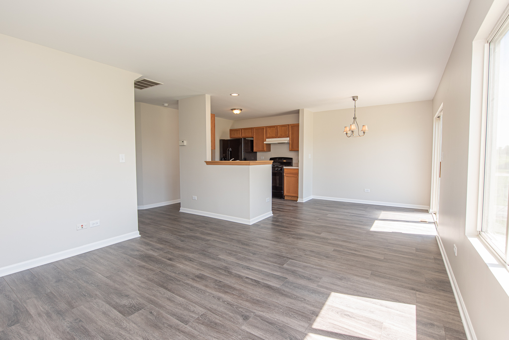 669 Chestnut Ridge, Unit 669 Minooka, IL 60447 - Photo 6 of 25