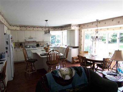 9475 West Mount Morris Road Flushing, MI 48433 - Photo 4 of 10 20266729-3.JPG