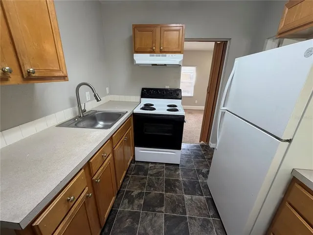 $1,450 | 18 East Golf Links Avenue, Eustis, FL 32726