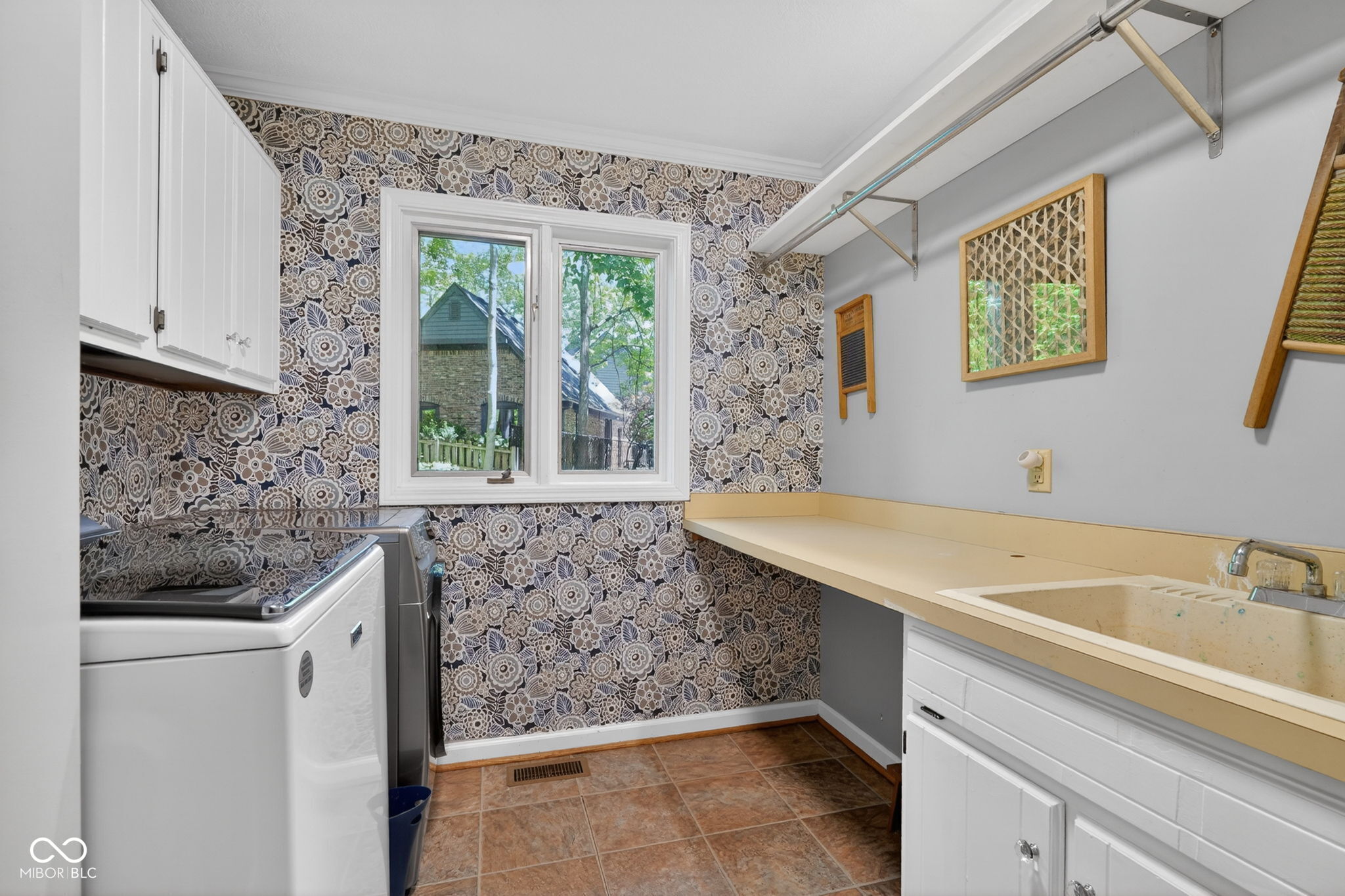 845 Sugarbush Ridge Zionsville, IN 46077 - Photo 23 of 45