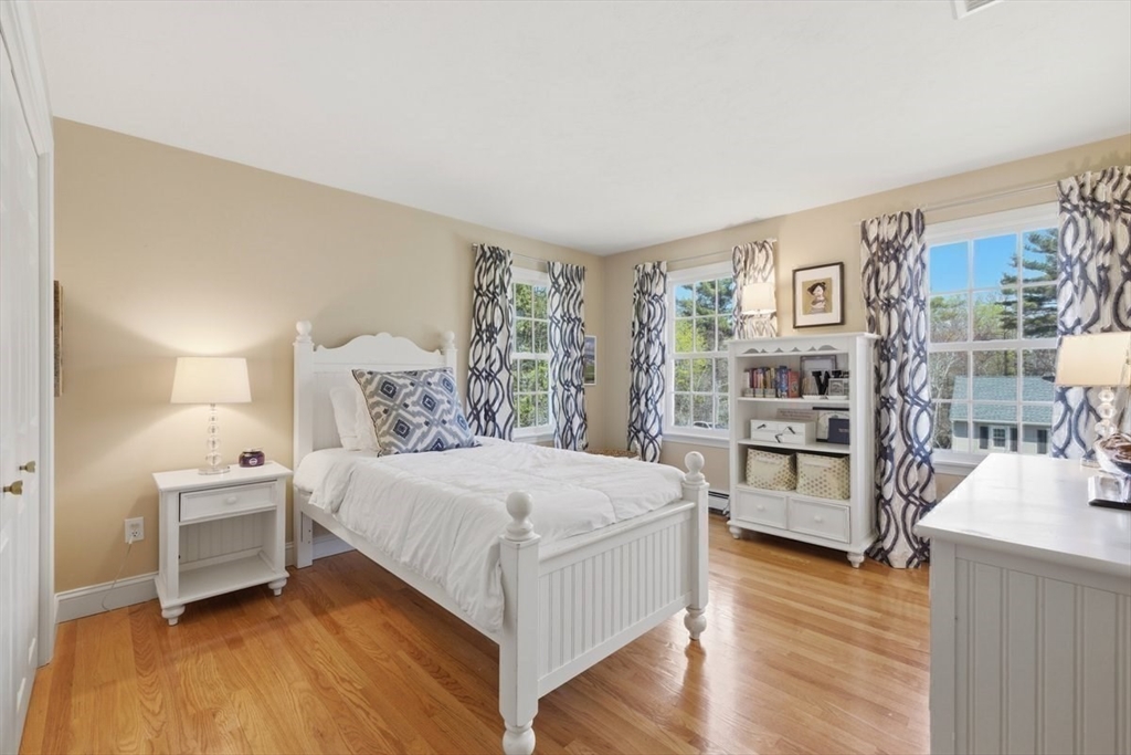7 Tanglewood Road Walpole, MA 02032 - Photo 27 of 40
