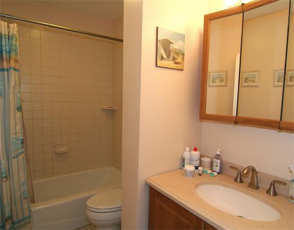 43 Fairview Road Stoneham, MA 02180 - Photo 10 of 11 Gallery Image 10