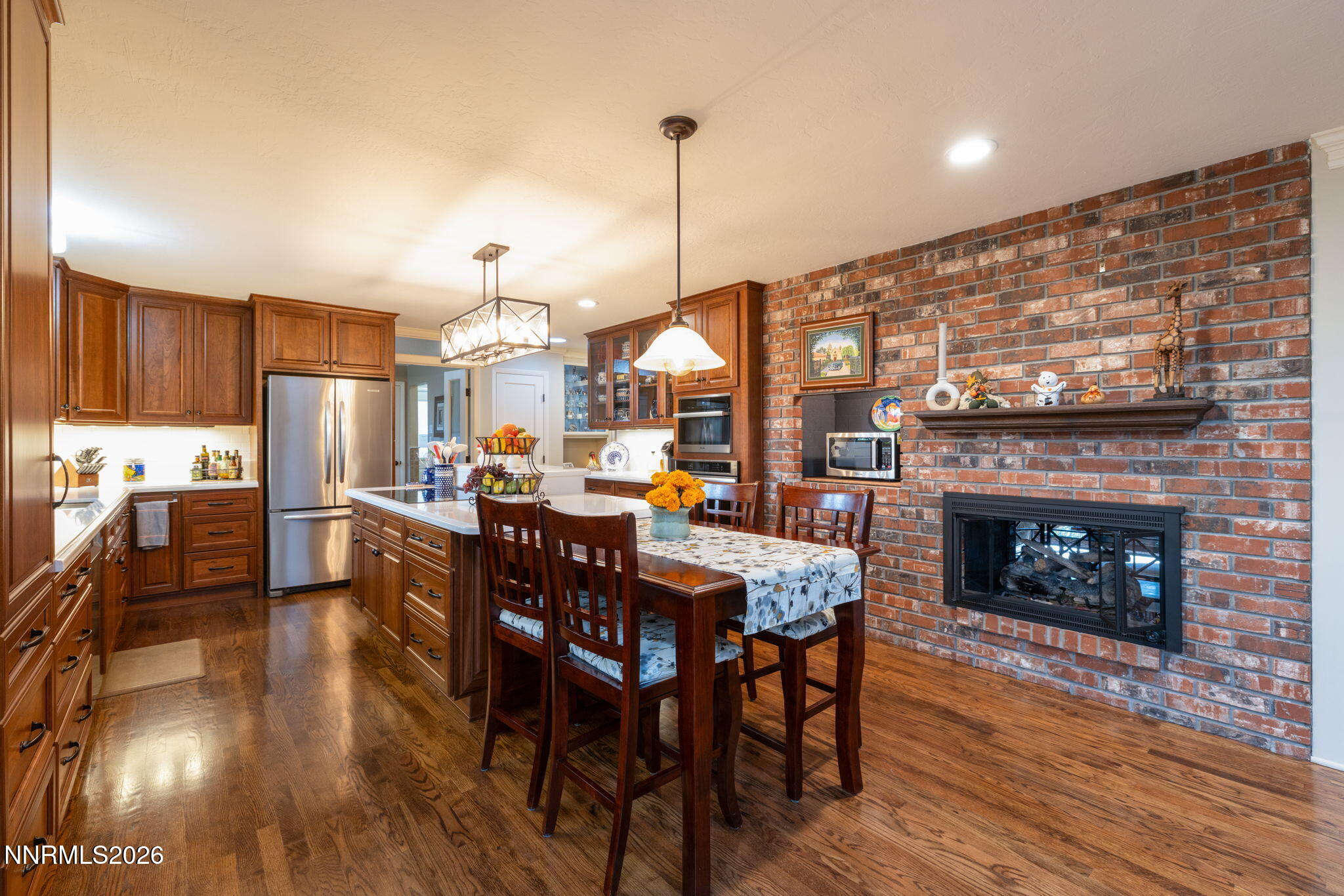 1435 Huntington Circle Reno, NV 89509 - Photo 6 of 31 42-web-or-mls-1435 Huntington-33