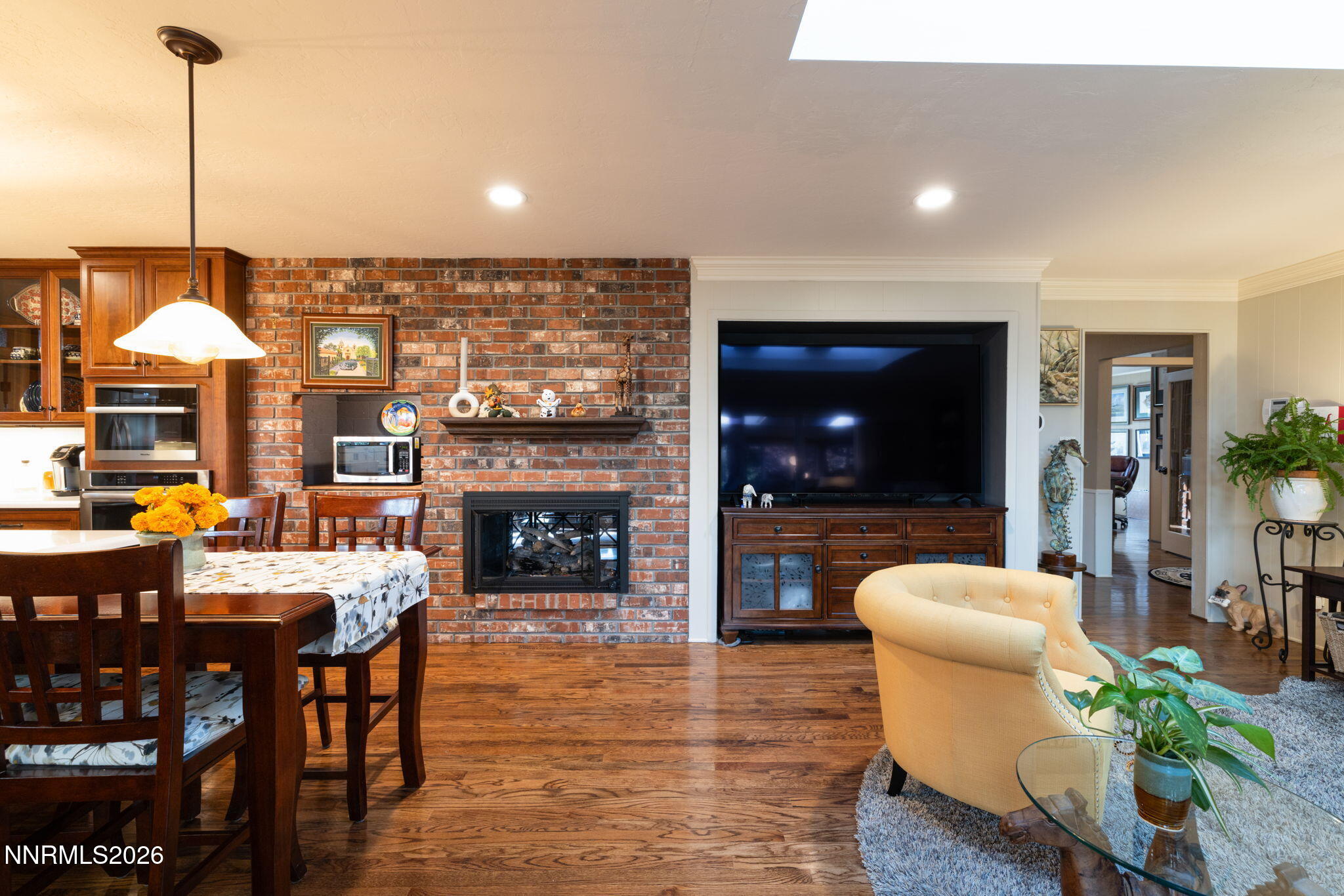 1435 Huntington Circle Reno, NV 89509 - Photo 7 of 31 40-web-or-mls-1435 Huntington-32