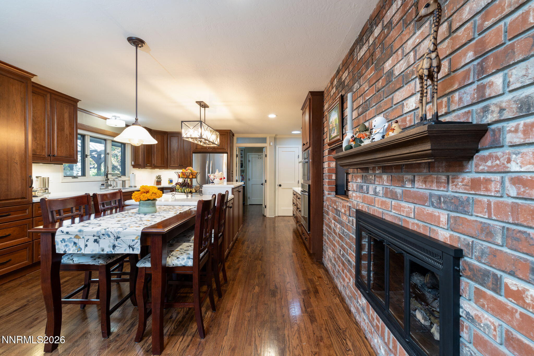 1435 Huntington Circle Reno, NV 89509 - Photo 8 of 31 43-web-or-mls-1435 Huntington-36