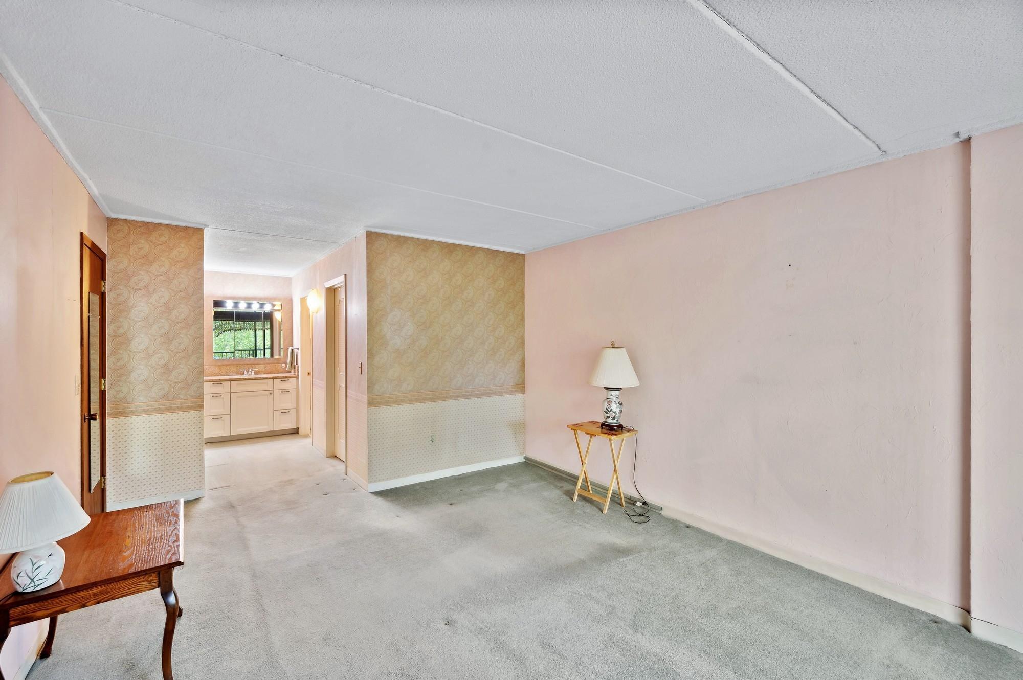 10501 Cedar Lake Road, Unit 511 Minnetonka, MN 55305 - Photo 25 of 42 Gallery Image 25