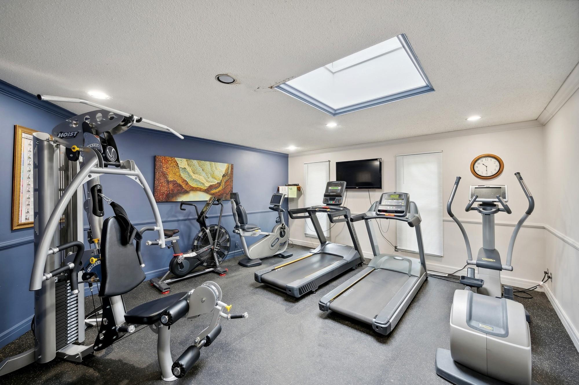 10501 Cedar Lake Road, Unit 511 Minnetonka, MN 55305 - Photo 26 of 42 Gallery Image 26