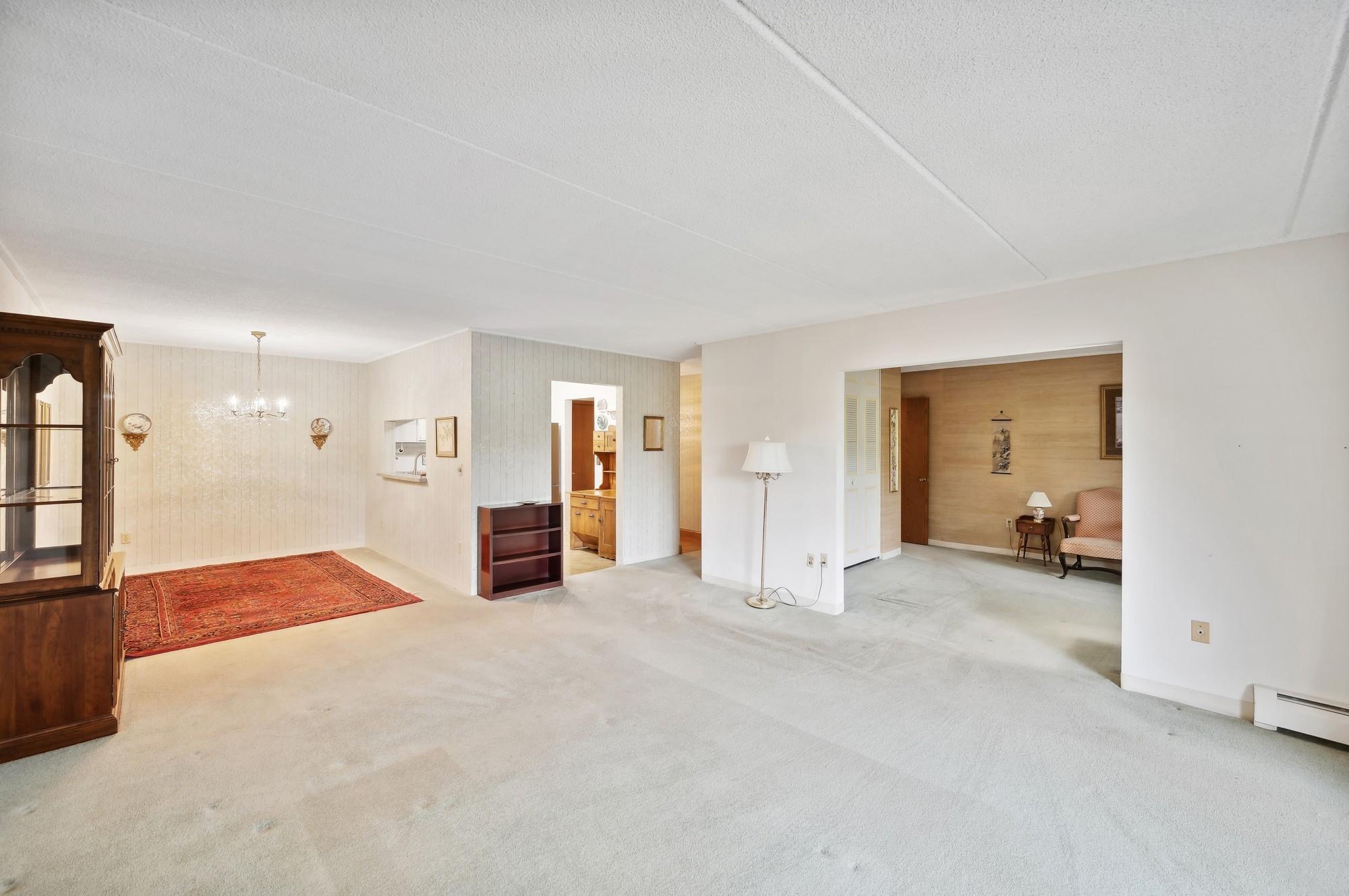 10501 Cedar Lake Road, Unit 511 Minnetonka, MN 55305 - Photo 7 of 42 Gallery Image 7