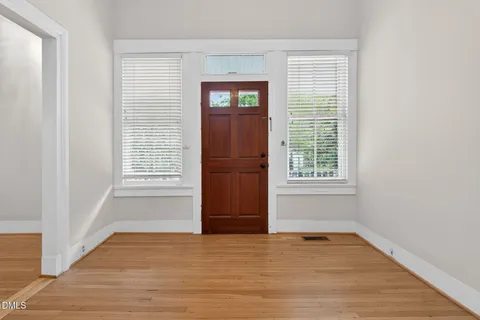 $750,000 | 502 Devereux Street, Raleigh, NC 27605