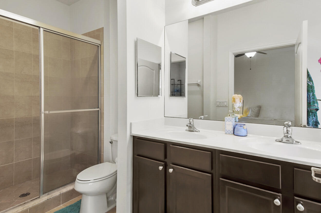 9582 Southwest Purple Martin Way Stuart, FL 34997 - Photo 18 of 23 IMG_7723 2