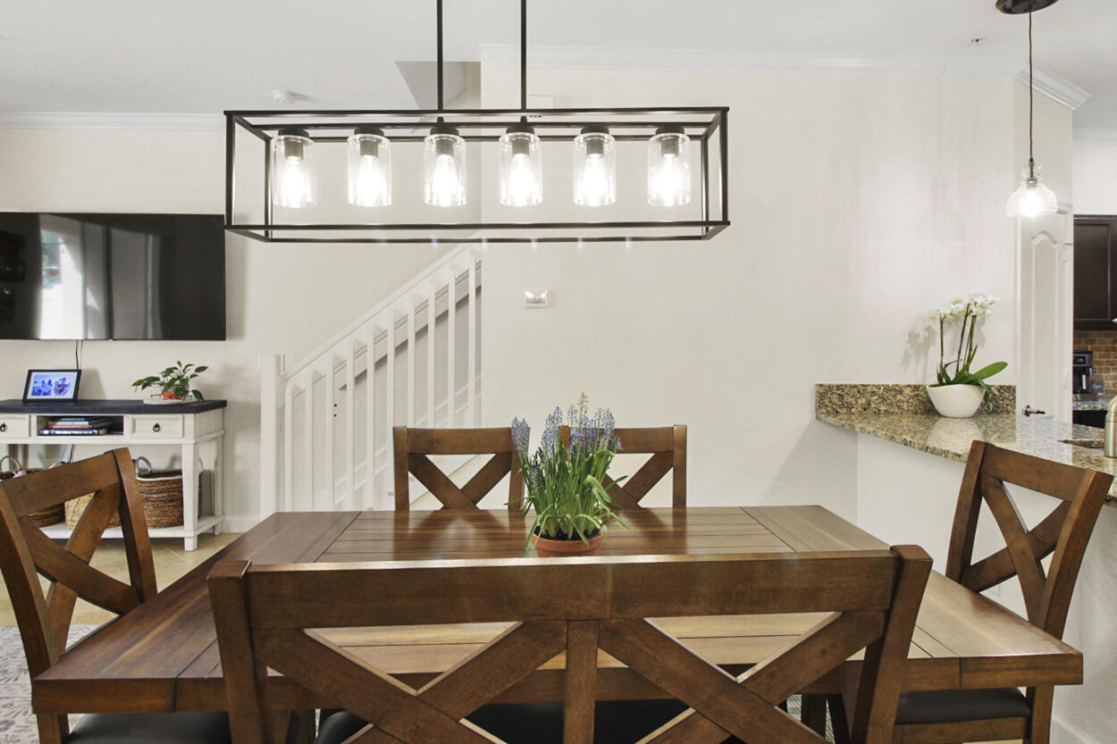 9582 Southwest Purple Martin Way Stuart, FL 34997 - Photo 4 of 23 IMG_7658 2