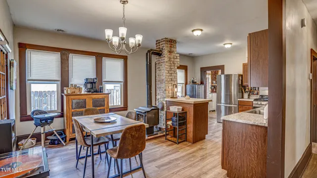 $235,000 | 524 Carolina Avenue, Erwin, TN 37650