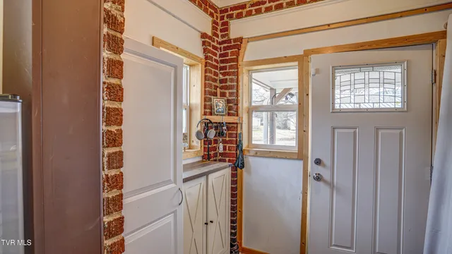 $235,000 | 524 Carolina Avenue, Erwin, TN 37650