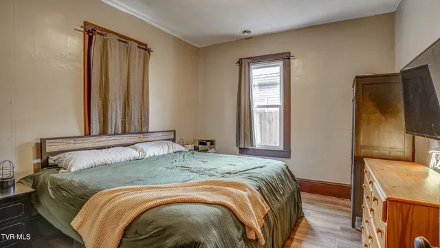 $235,000 | 524 Carolina Avenue, Erwin, TN 37650