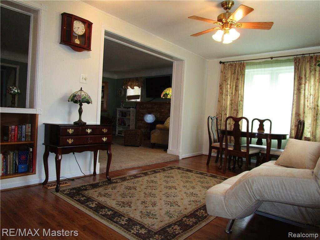 10744 Exeter Road Carleton, MI 48117 - Photo 2 of 23