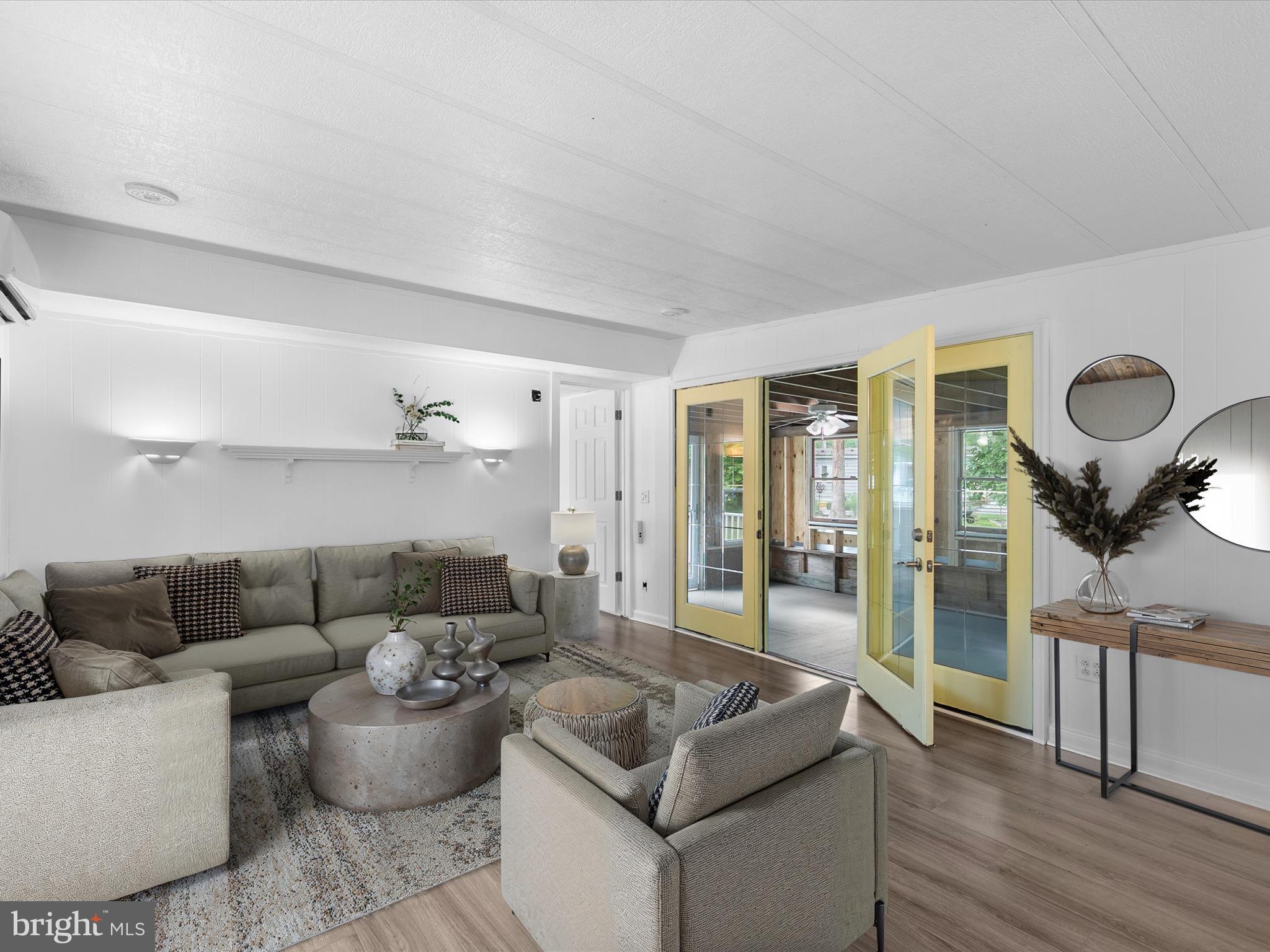 37530 Oak Street Ocean View, DE 19970 - Photo 4 of 29 Living Room-Virtually Staged