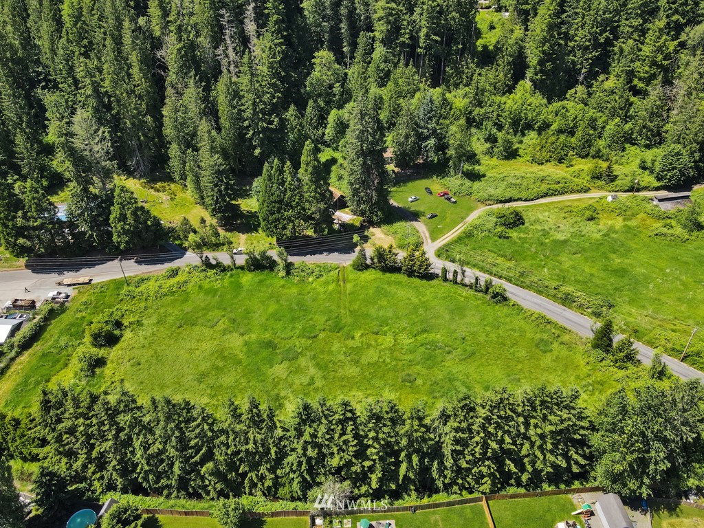 15215 Larson Loss Road East Buckley, WA 98321 - Photo 3 of 9 Gallery Image 3
