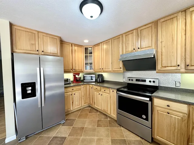 $669,900 | 1576 South Andrew Circle, Bloomington, IN 47401