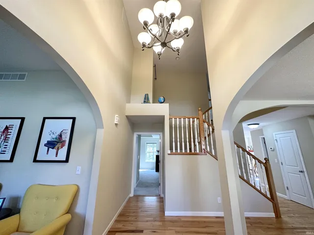 $669,900 | 1576 South Andrew Circle, Bloomington, IN 47401