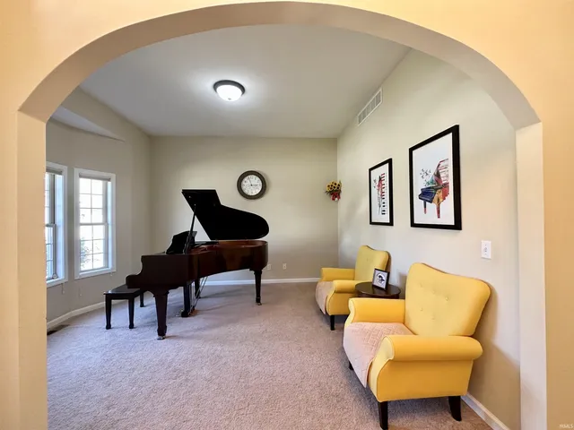 $669,900 | 1576 South Andrew Circle, Bloomington, IN 47401