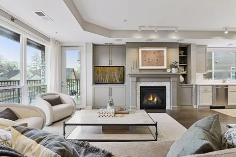 $525,000 | 3970 Wooddale Avenue South, Unit 201D, St. Louis Park, MN 55416