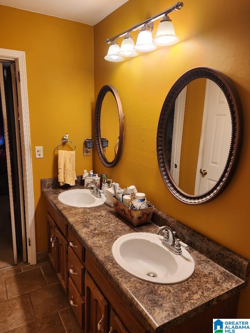 405 3rd Street Pleasant Grove, AL 35127 - Photo 15 of 16
