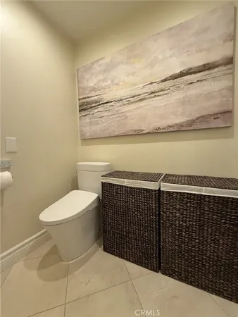 $995,000 | 5255 Zelzah Avenue, Unit 302, Encino, CA 91316