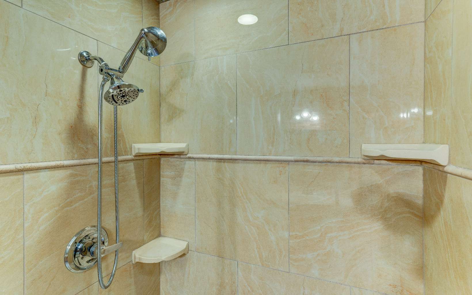 22 Kings Court Ellijay, GA 30540 - Photo 34 of 54 a bathroom with a shower