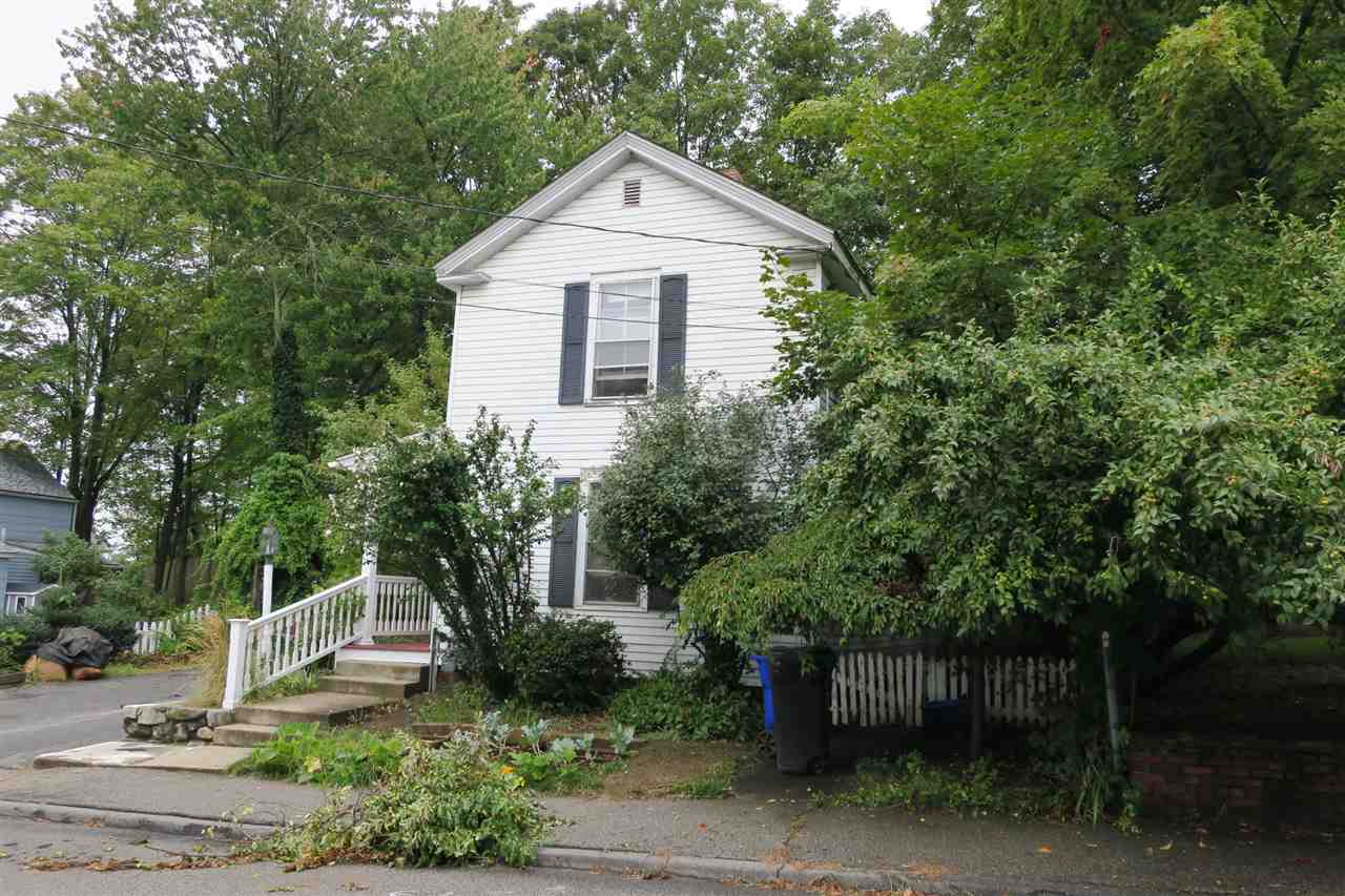 24 Highland Street Exeter, NH 03833 - Photo 2 of 26