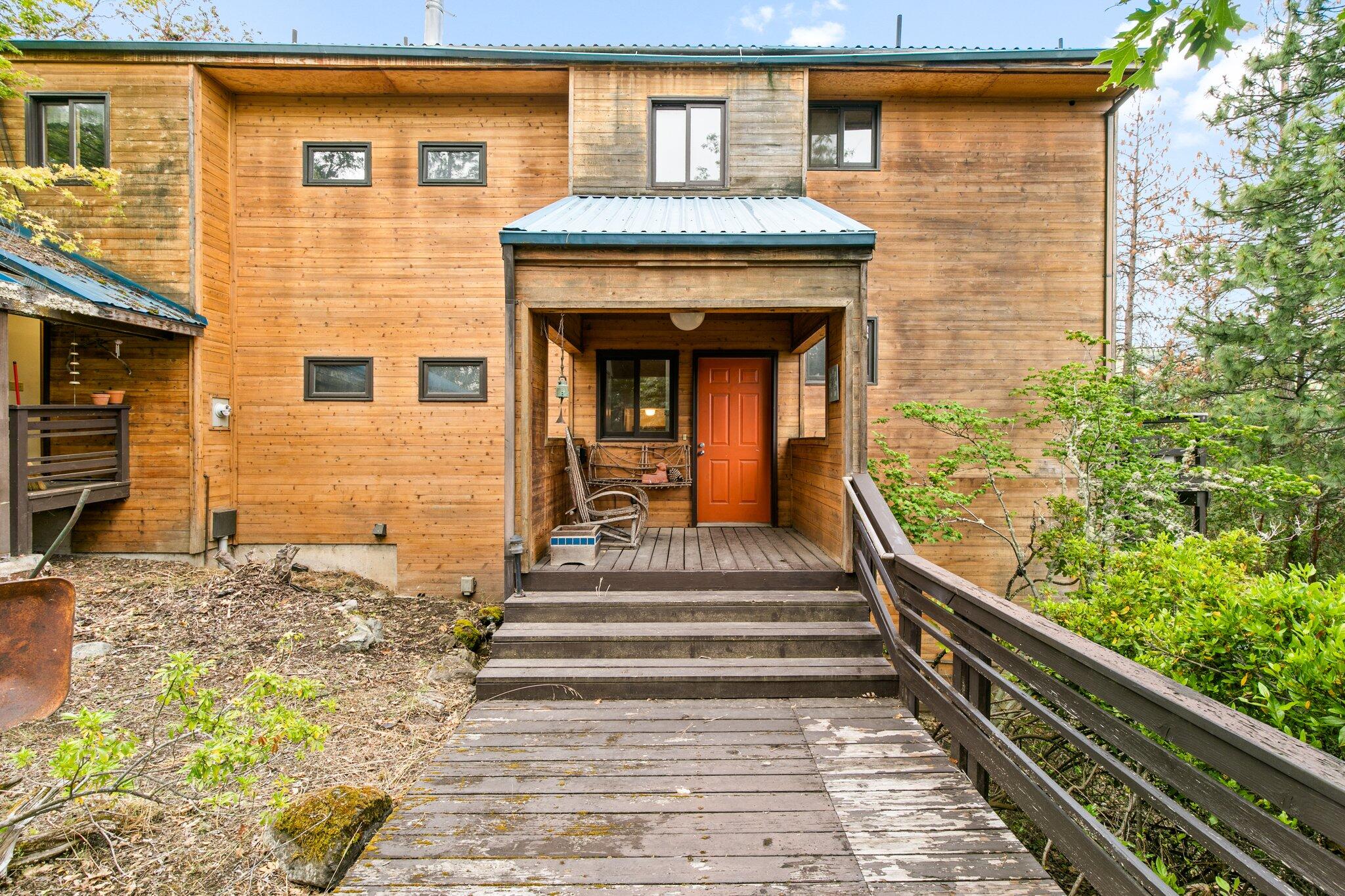 8025 Rapp Lane Talent, OR 97540 - Photo 4 of 40 1-web-or-mls-IMGM1568